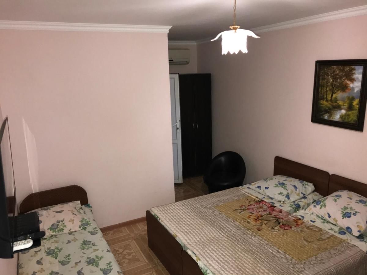 Гостевой дом Guest House on Demerjipa Гагра-37